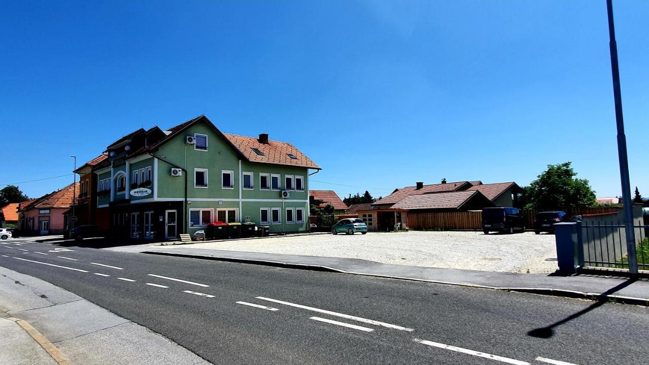 Hostel Sonce Ptuj Exteriör bild