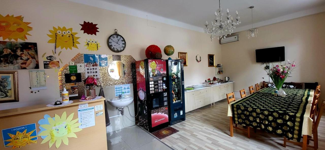 Hostel Sonce Ptuj Exteriör bild