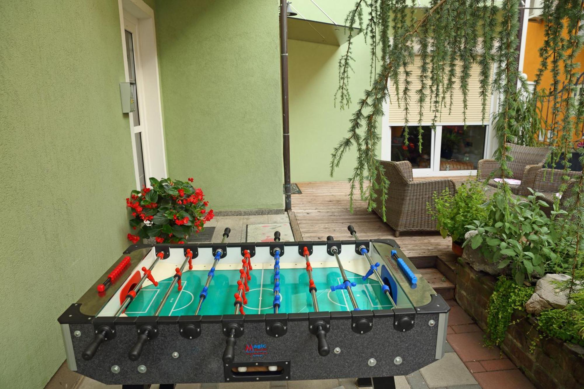 Hostel Sonce Ptuj Exteriör bild
