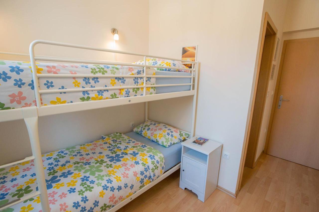 Hostel Sonce Ptuj Exteriör bild