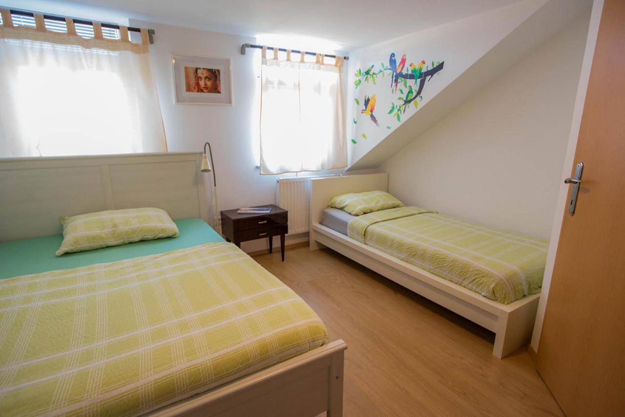 Hostel Sonce Ptuj Exteriör bild